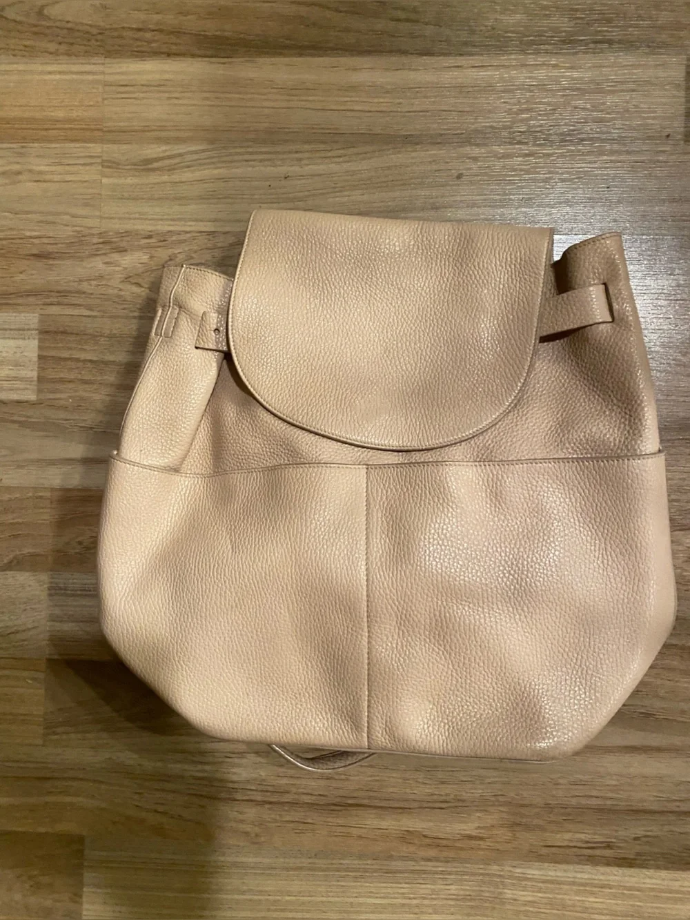 Cuyana 13 Inch Classic Women's Leather Shoulder Bag - Nude
